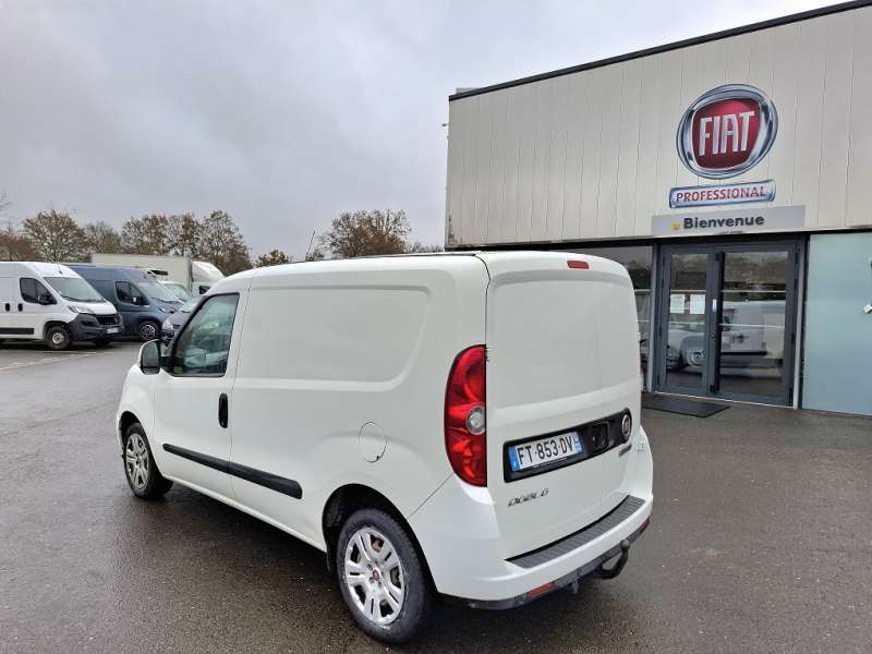 Tôle DOBLO 1.6 Multijet 105 Pack PRO NAV