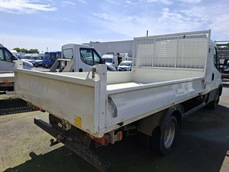 Benne AR DAILY 35C14 BENNE COFFRE JPM 2.3 HPi 140CH
